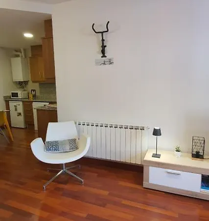 El Mussol De La Camprodon, Balconets Amb Vistes A La Placa Appartamento *
